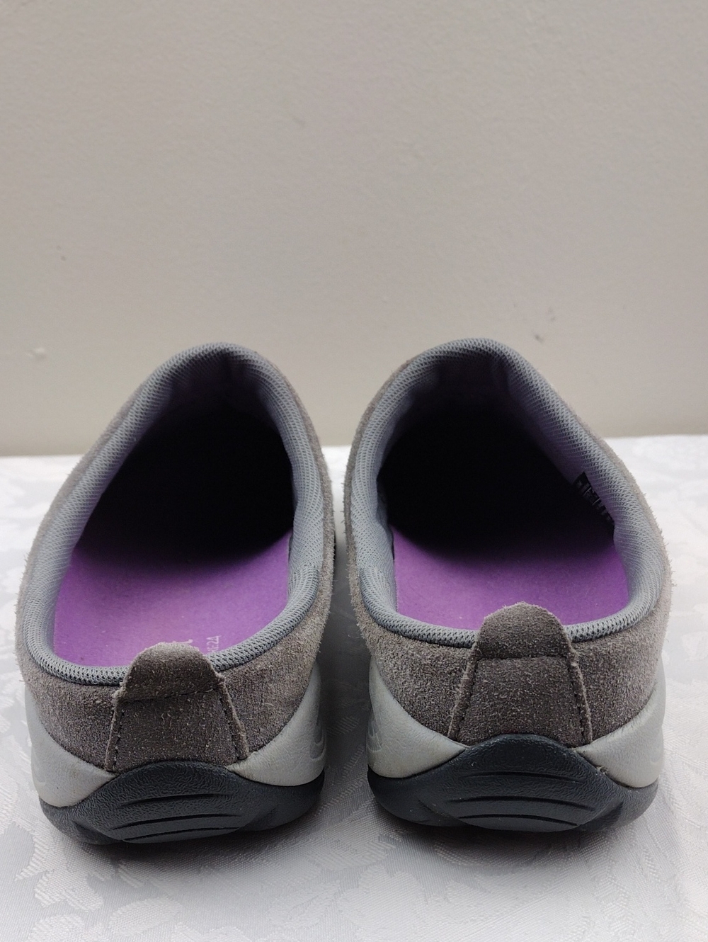 Easy Spirit Explore24 Eseztime Traveltime Grey Wool Suede Embroidery Floral Mule - Picture 5 of 16